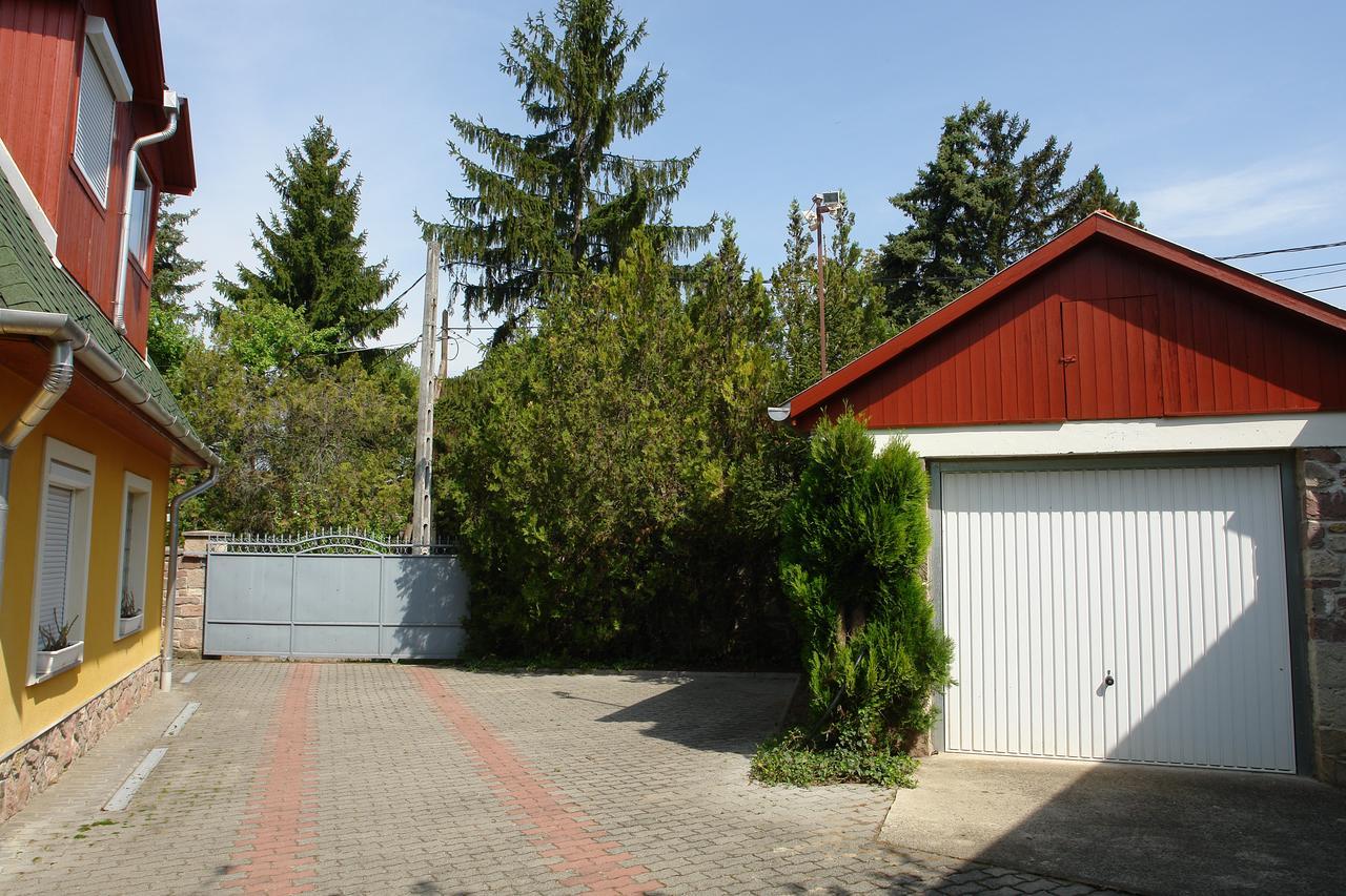 Apartamento Valentína Apartmanház Bogács Exterior foto