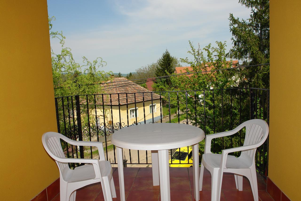 Apartamento Valentína Apartmanház Bogács Exterior foto